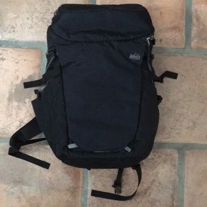REI Co-op Ruckpack 28L pack